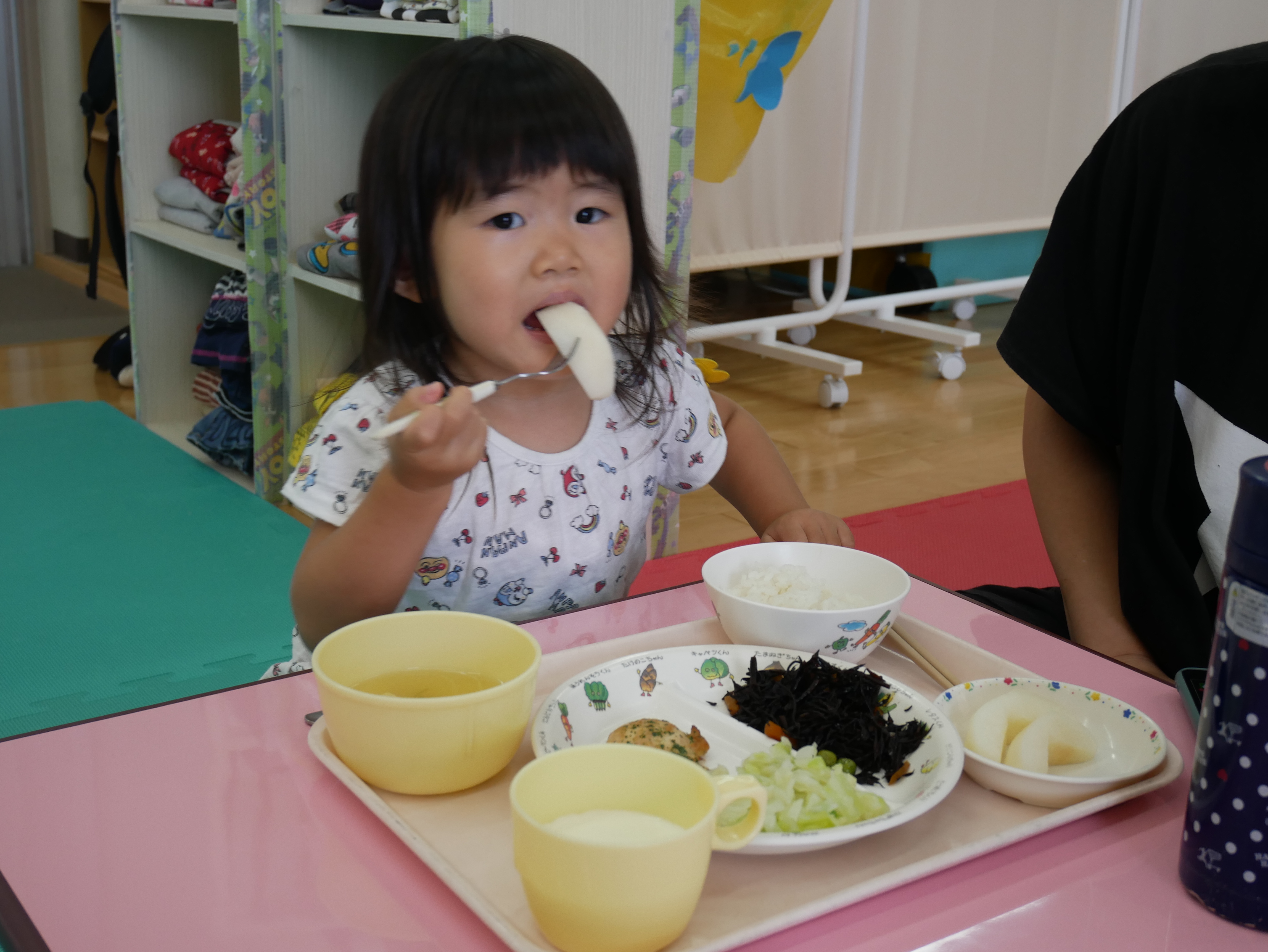 わんわん組　～給食を食べよう！～の画像1