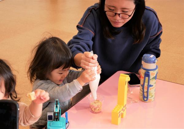 手作りおやつの様子４